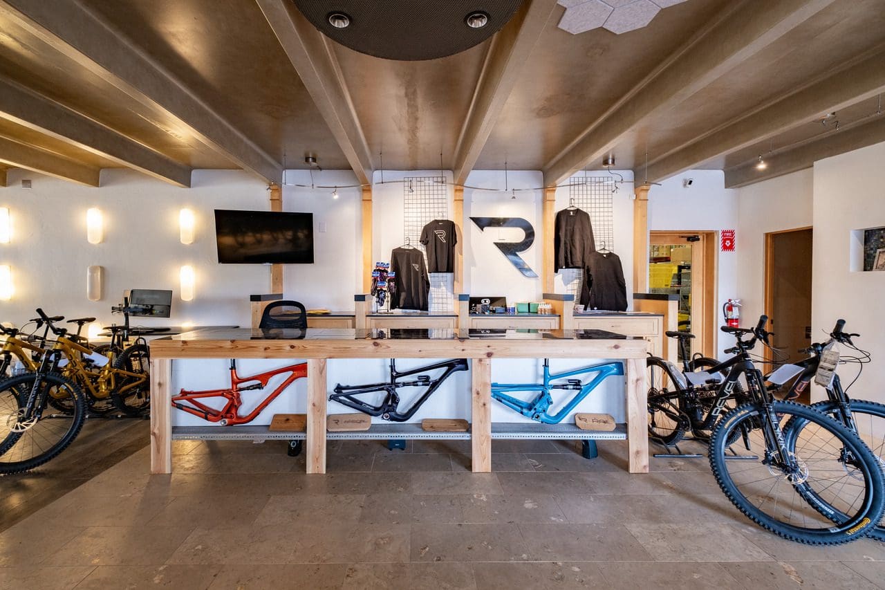 revel hq 3
